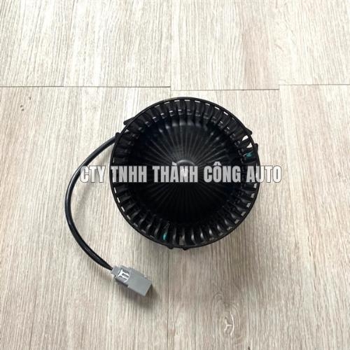 Quạt giàn lạnh sau Transit Quạt dàn lạnh Transit 2012